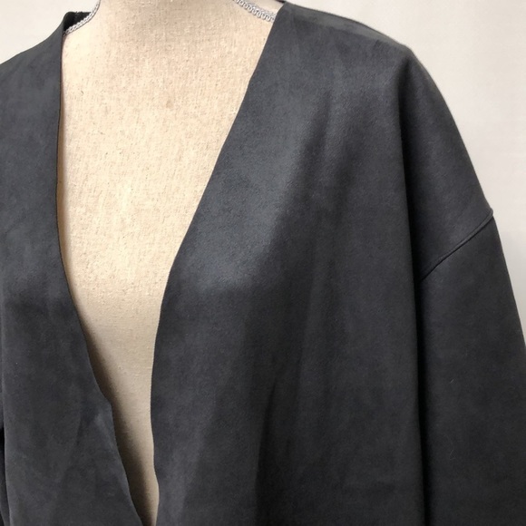 Gilmour Long Faux Suede Relaxed Blazer with Pockets - Picture 3 of 8